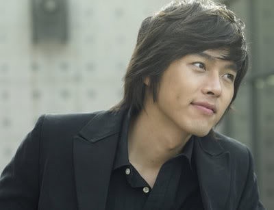 Hyun Bin Fotoğrafı