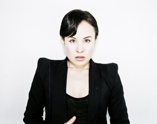 Tommie-Amber Pirie fotoğrafı