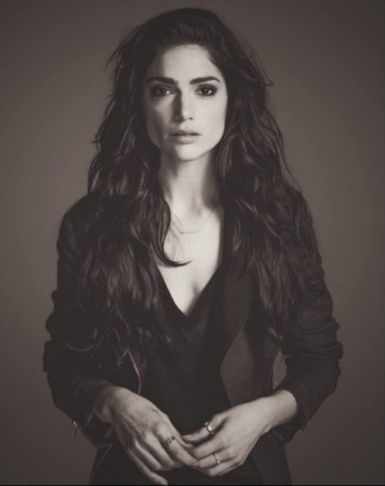 Janet Montgomery Fotoğrafı