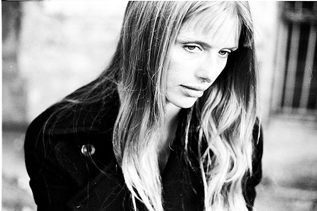 Anna Churina fotoğrafı