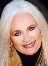 Celeste Yarnall fotoğrafı