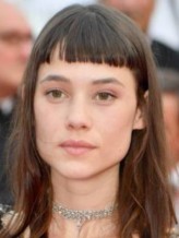 Astrid Berges-Frisbey fotoğrafı