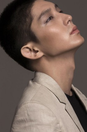 Lee Jun-ki Fotoğrafı