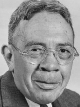 Bernard DeVoto fotoğrafı