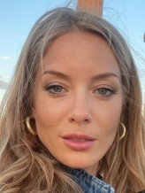 Bade İşcil fotoğrafı