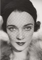 Jacqueline Delubac fotoğrafı