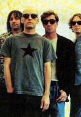 R.E.M. fotoğrafı
