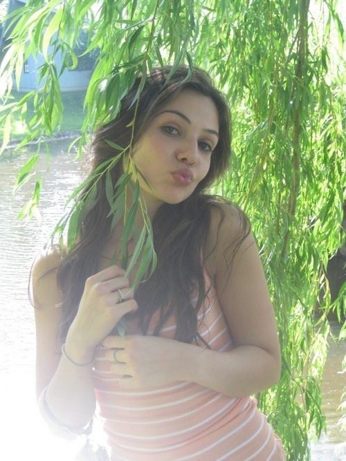 Danielle Campbell Fotoğrafı