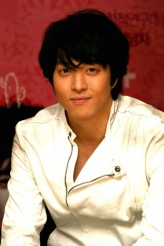 Lee Dong-gun fotoğrafı