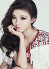 Kim Yoo-jung fotoğrafı