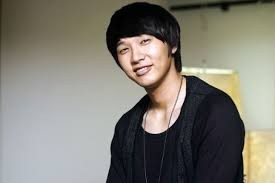 Ji Hyun-woo Fotoğrafı