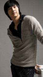 Ji Hyun-woo Fotoğrafı