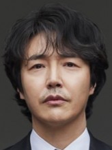Yoon Sang-hyun fotoğrafı