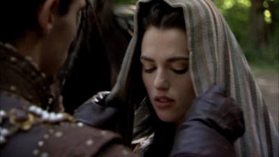 Katie McGrath Fotoğrafı