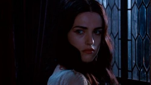 Katie McGrath Fotoğrafı