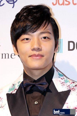 Yeo Jin-goo Fotoğrafı
