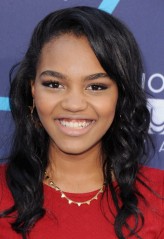 China Anne McClain fotoğrafı
