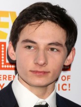 Jared Gilmore fotoğrafı