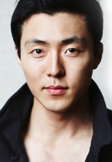 Lee Moo-Saeng fotoğrafı