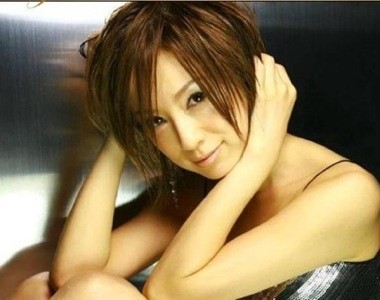 Ami Suzuki Fotoğrafı