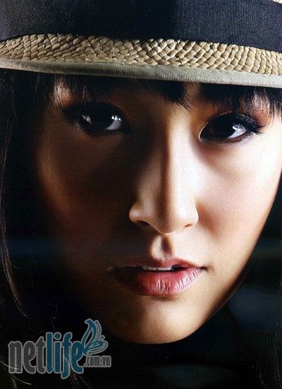 Kathy Uyen fotoğrafı