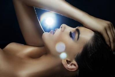 Veronica Taylor (i) fotoğrafı