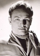 James Alexander fotoğrafı