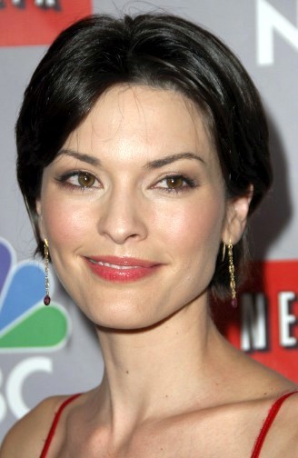 Alana De La Garza Fotoğrafı