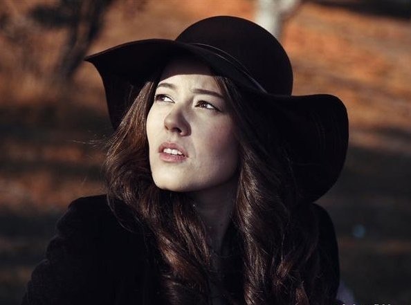 Pelin Akil Fotoğrafı