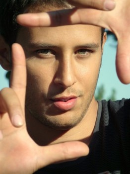 Tuan Tunalı fotoğrafı