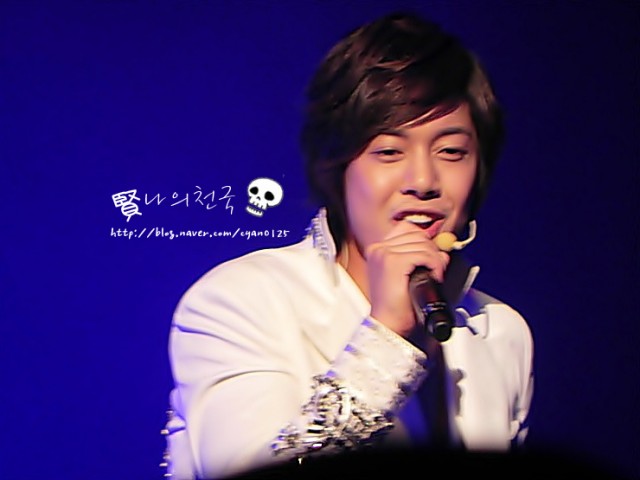 Kim Hyun Joong Fotoğrafı