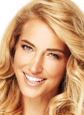 Burcu Esmersoy fotoğrafı