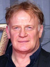 Mark Lewis Jones fotoğrafı