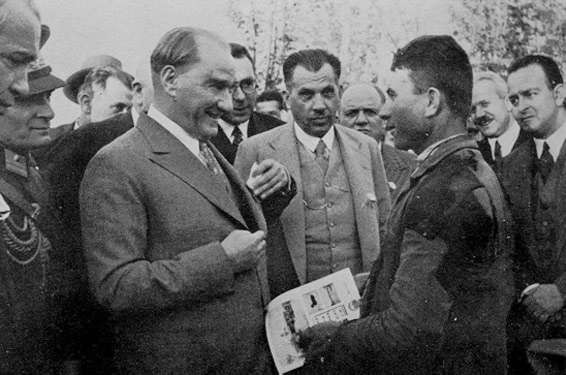 Mustafa Kemal Atatürk Fotoğrafı