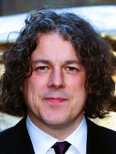 Alan Davies fotoğrafı