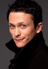 Jonathan Tucker fotoğrafı