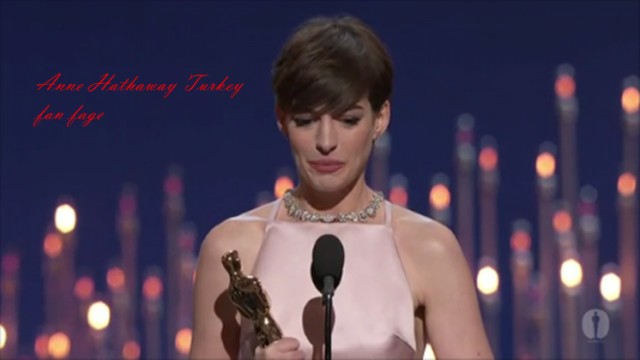 Anne Hathaway Fotoğrafı