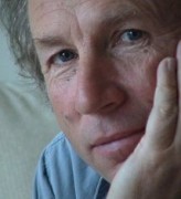 Oliver Stapleton fotoğrafı