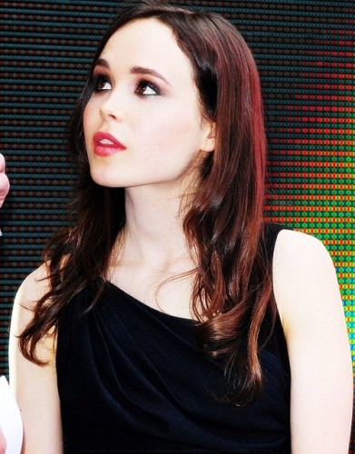 Elliot Page fotoğrafı