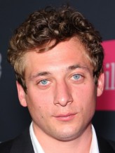 Jeremy Allen White fotoğrafı