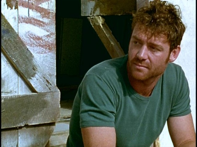 Dominic Cooper Fotoğrafı