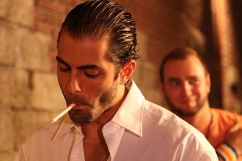 Adrian Bellani Fotoğrafı