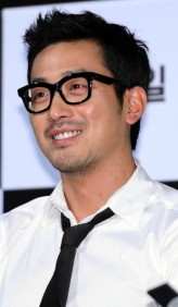 Ha Jung-woo fotoğrafı