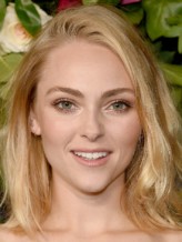 AnnaSophia Robb fotoğrafı