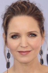 Jordana Spiro fotoğrafı