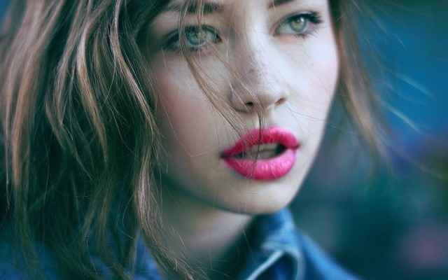 Anna Popplewell Fotoğrafı