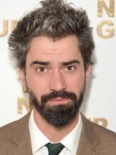 Hamish Linklater fotoğrafı