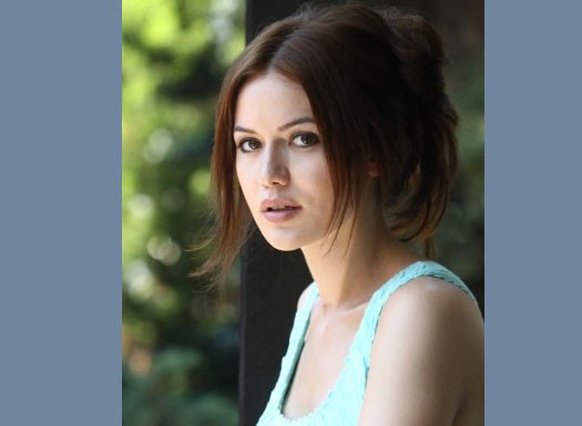 Fahriye Evcen Fotoğrafı