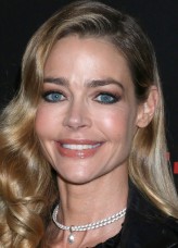 Denise Richards fotoğrafı