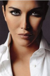 Deniz Akkaya fotoğrafı